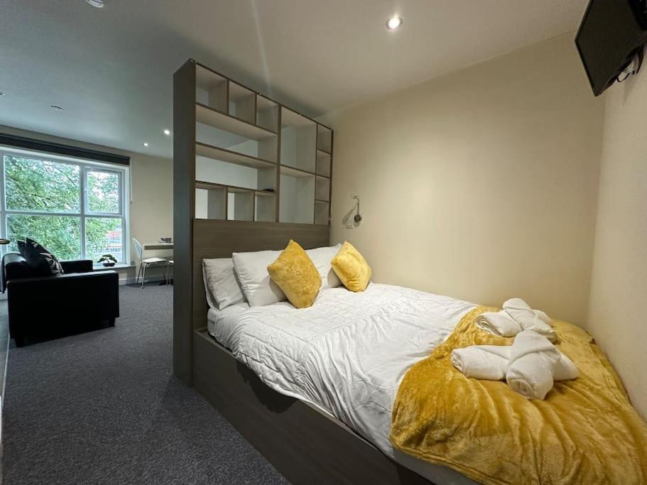 Studio Flat In Bolton 아파트 외부 사진